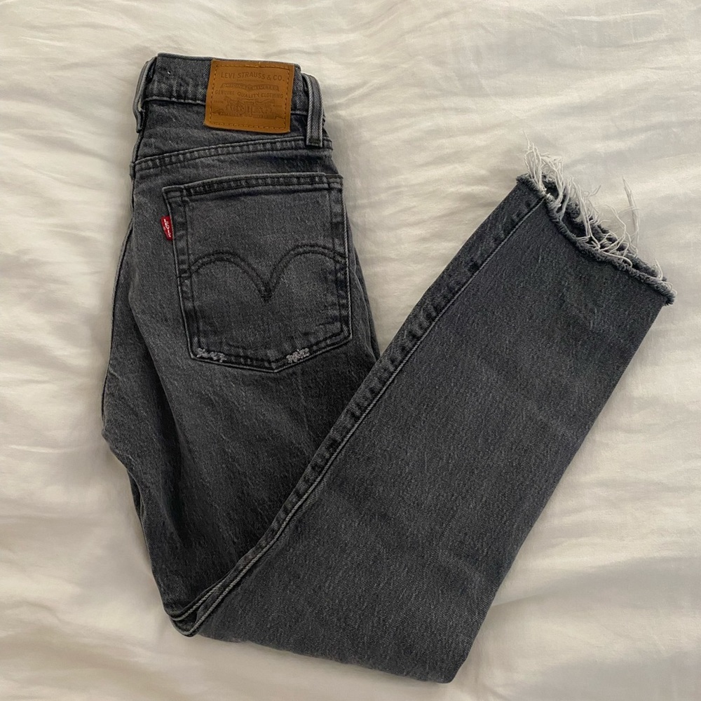 Levi’s Wedgie Straight Denim